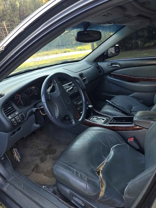 2000 Acura TL 2nd Gen - Image 6 of 11