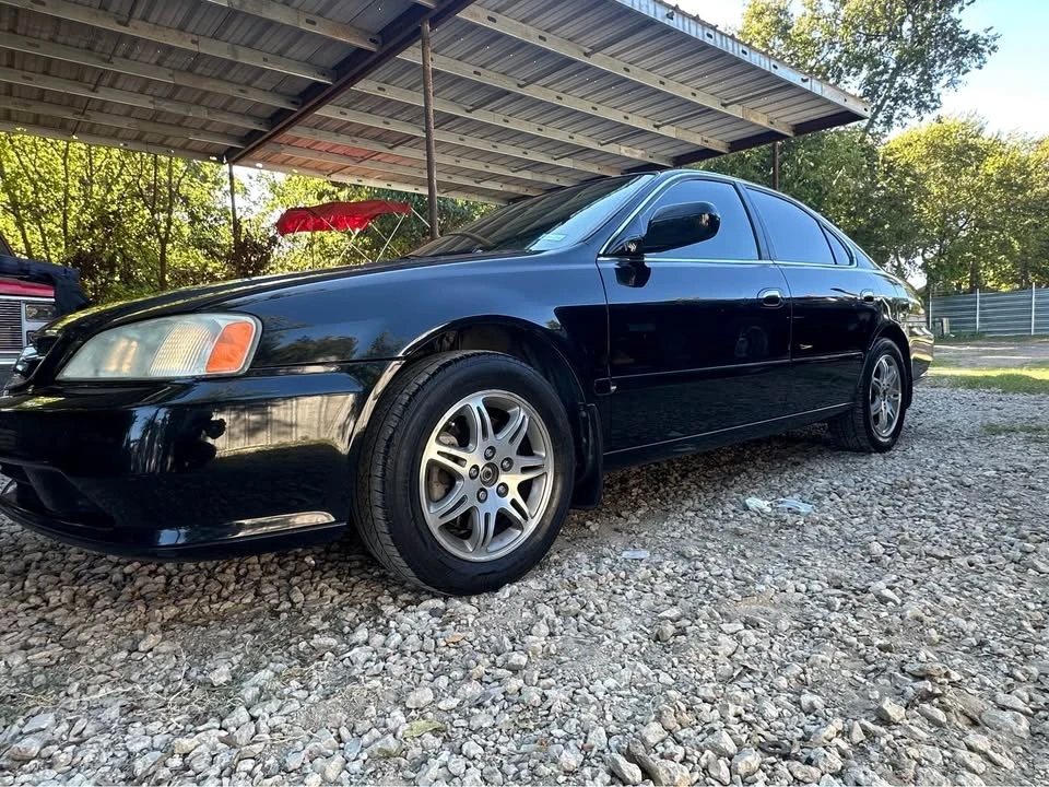 2000 Acura TL 2nd Gen - Image 2 of 10