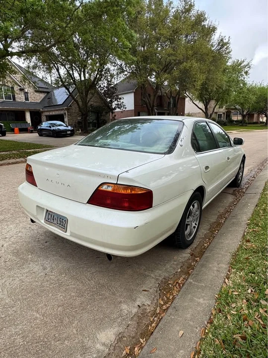 2000 Acura TL 2nd Gen - Image 4 of 10