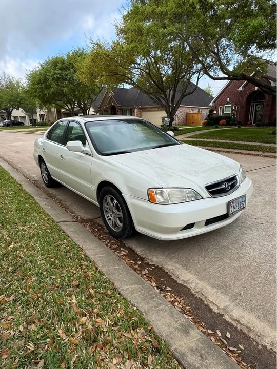 2000 Acura TL 2nd Gen - Image 2 of 10
