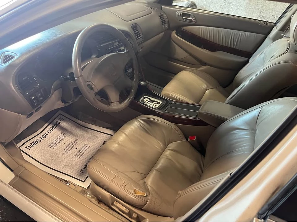 2000 Acura TL 2nd Gen - Image 5 of 6
