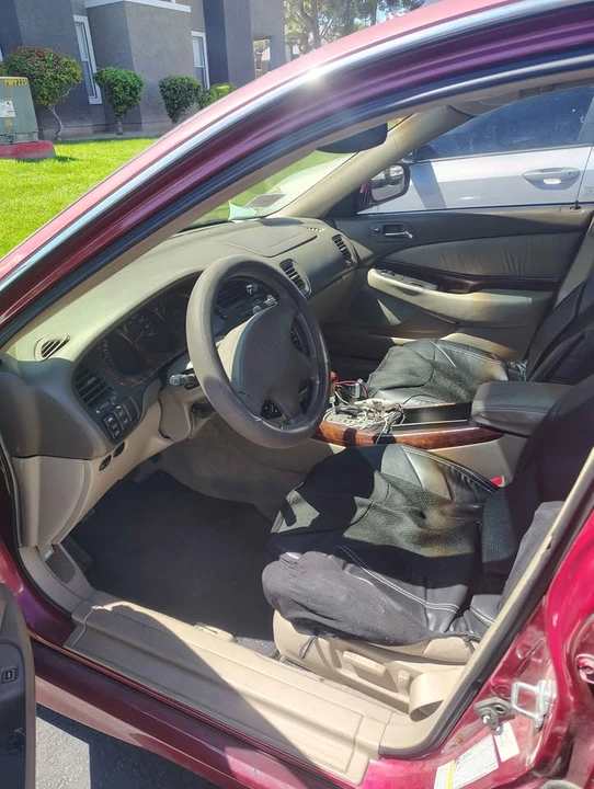2000 Acura TL 2nd Gen - Image 7 of 9