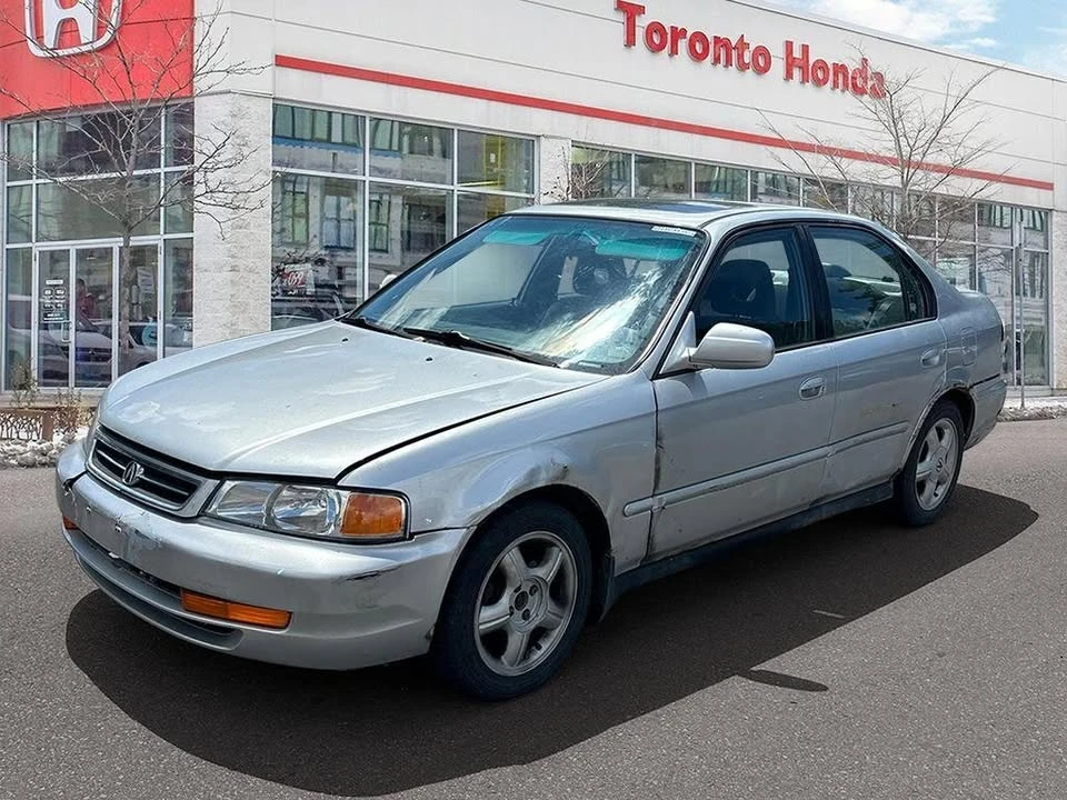2000 Acura EL - Image 2 of 20