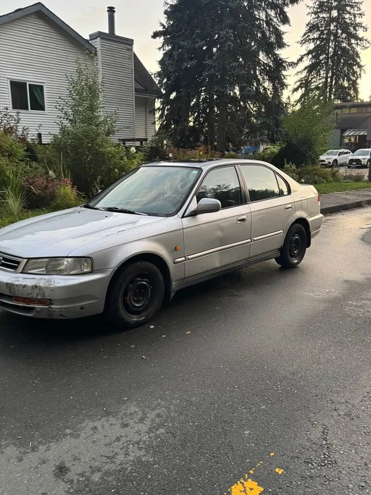 2000 Acura EL - Image 2 of 4