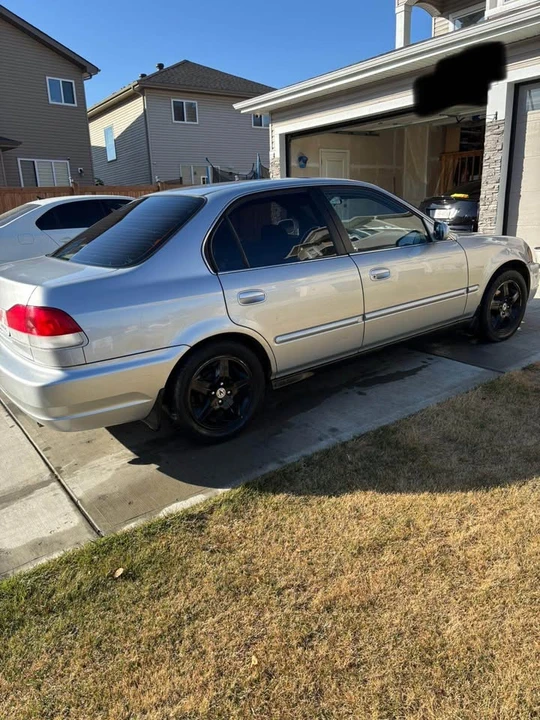 2000 Acura EL - Image 3 of 11