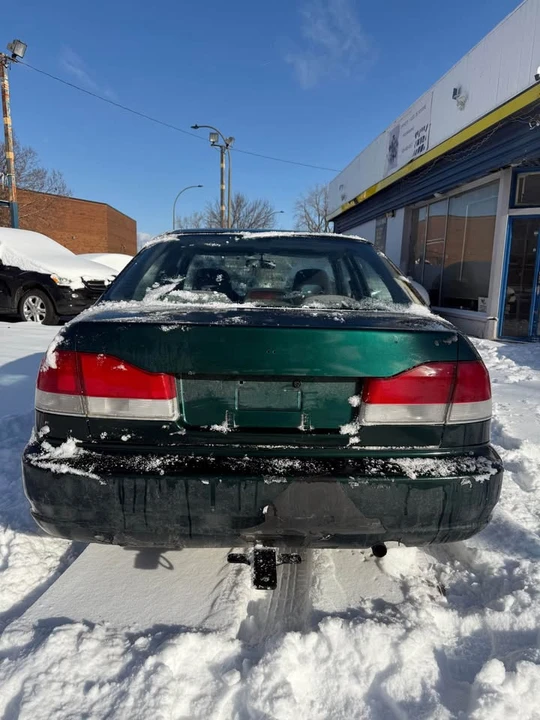 2000 Acura EL - Image 4 of 7