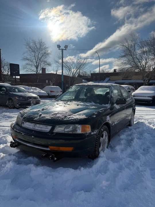 2000 Acura EL - Image 2 of 7