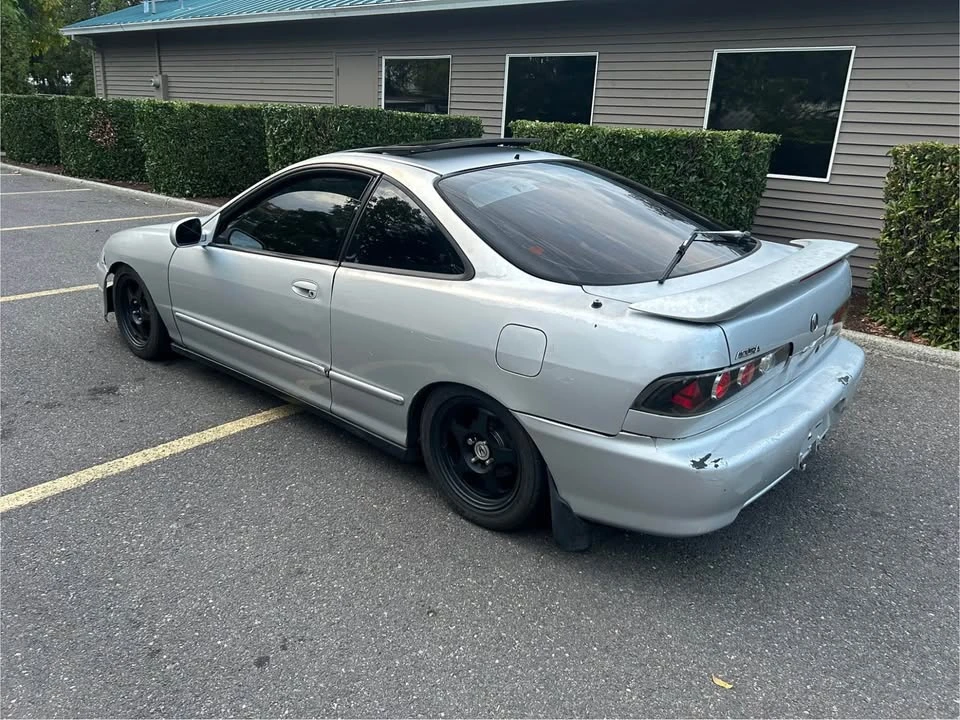 2000 Acura Integra 3rd Gen - Image 2 of 10
