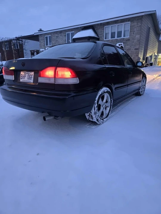 2000 Acura Integra Type R 3rd Gen - Image 2 of 13