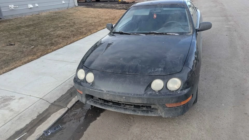 2000 Acura Integra 3rd Gen - Image 2 of 11