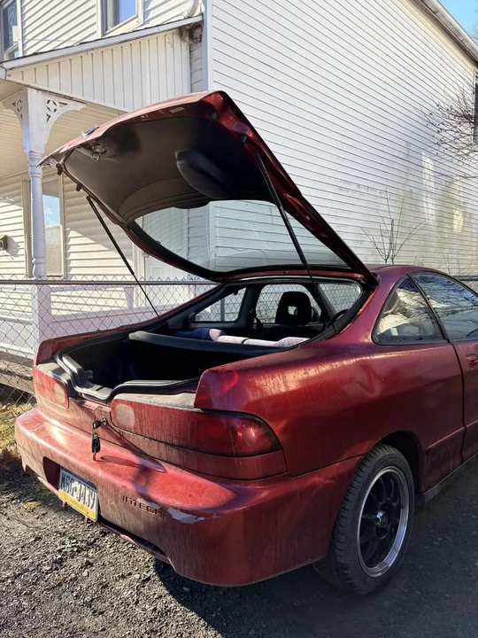 2000 Acura Integra 3rd Gen - Image 5 of 12