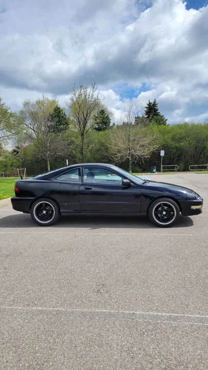 2000 Acura Integra 3rd Gen - Image 2 of 20
