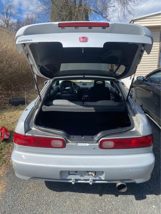 2000 Acura Integra 3rd Gen - Image 2 of 10