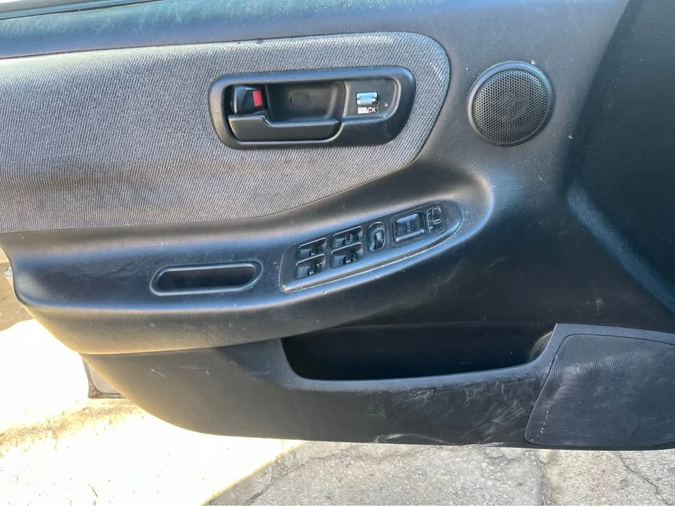 2000 Acura Integra 3rd Gen - Image 13 of 14
