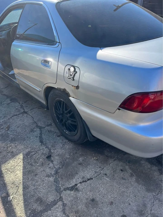 2000 Acura Integra 3rd Gen - Image 2 of 14