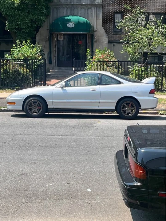 2000 Acura Integra 3rd Gen - Image 2 of 5