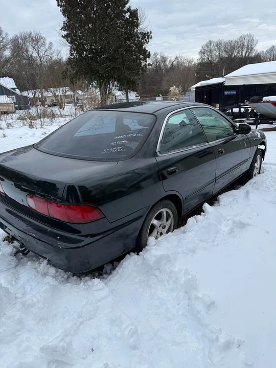 2000 Acura Integra 3rd Gen - Image 5 of 8