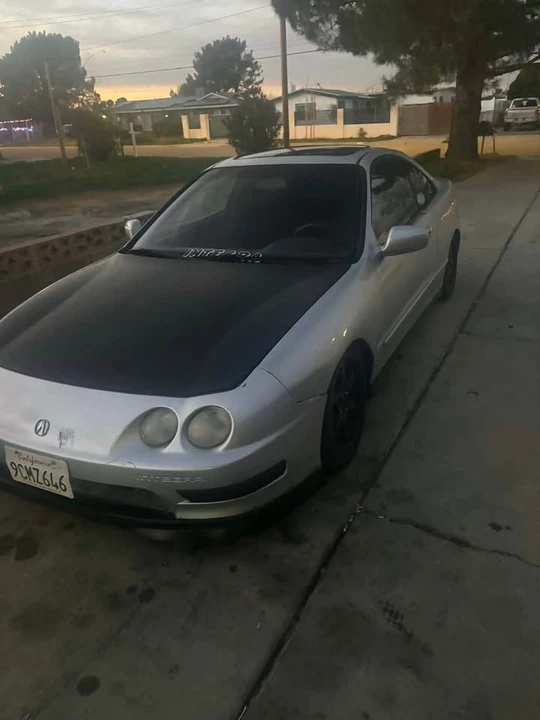 2000 Acura Integra 3rd Gen - Image 2 of 5