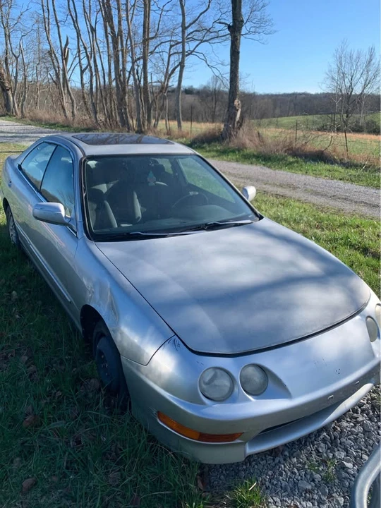 2000 Acura Integra 3rd Gen - Image 2 of 9