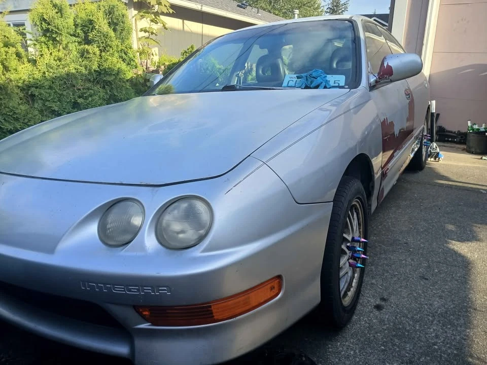 2000 Acura Integra 3rd Gen - Image 2 of 8