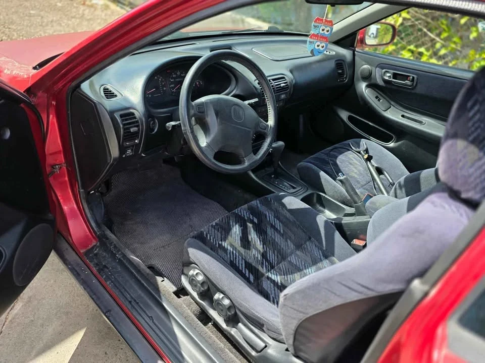 2000 Acura Integra 3rd Gen - Image 5 of 11