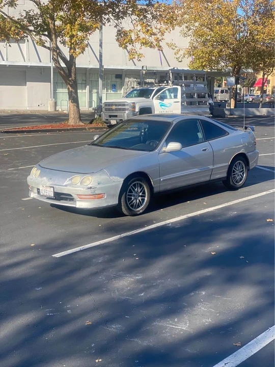 2000 Acura Integra 3rd Gen - Image 2 of 11