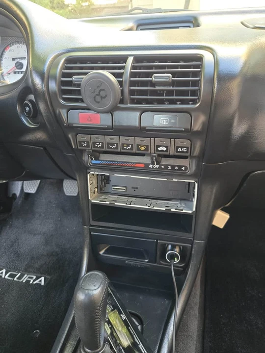 2000 Acura Integra 3rd Gen - Image 10 of 18