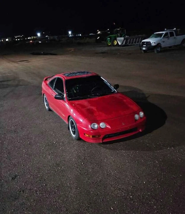 2000 Acura Integra 3rd Gen - Image 3 of 12
