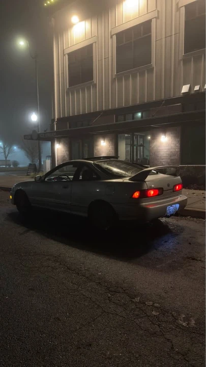 2000 Acura Integra 3rd Gen - Image 2 of 18
