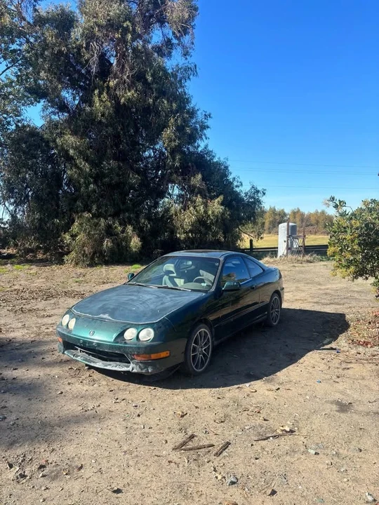 2000 Acura Integra 3rd Gen - Image 2 of 4