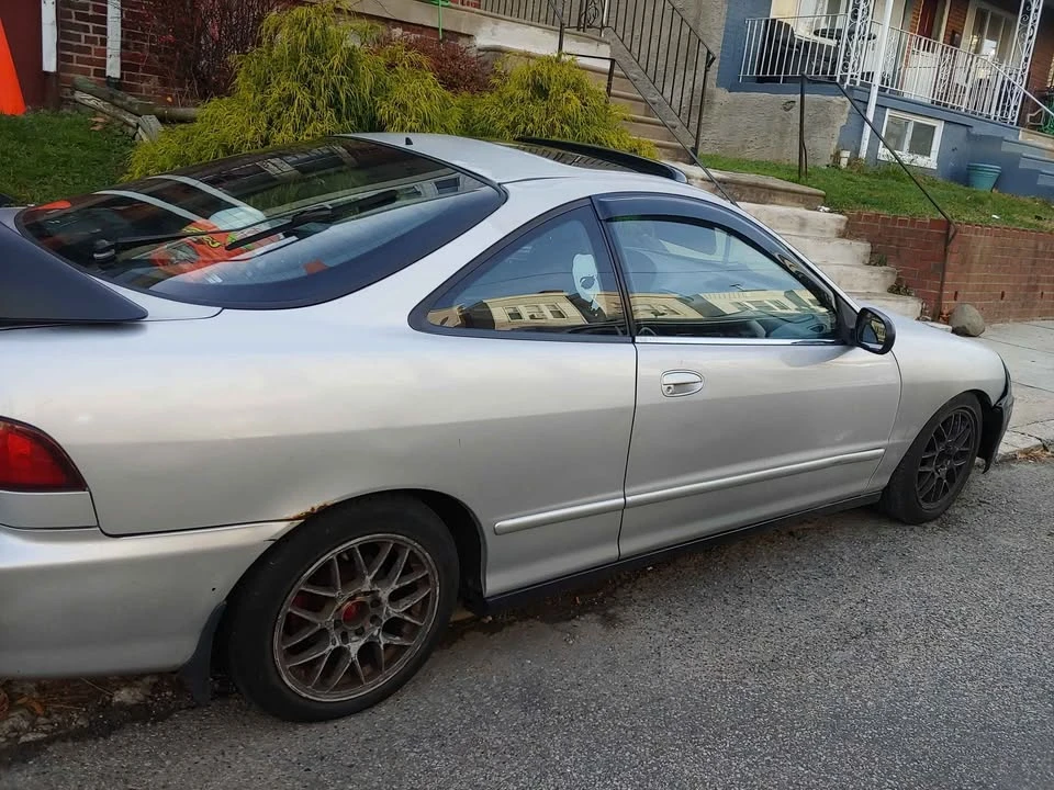 2000 Acura Integra 3rd Gen - Image 2 of 4