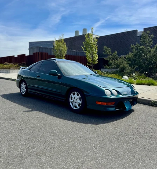 2000 Acura Integra 3rd Gen - Image 2 of 13