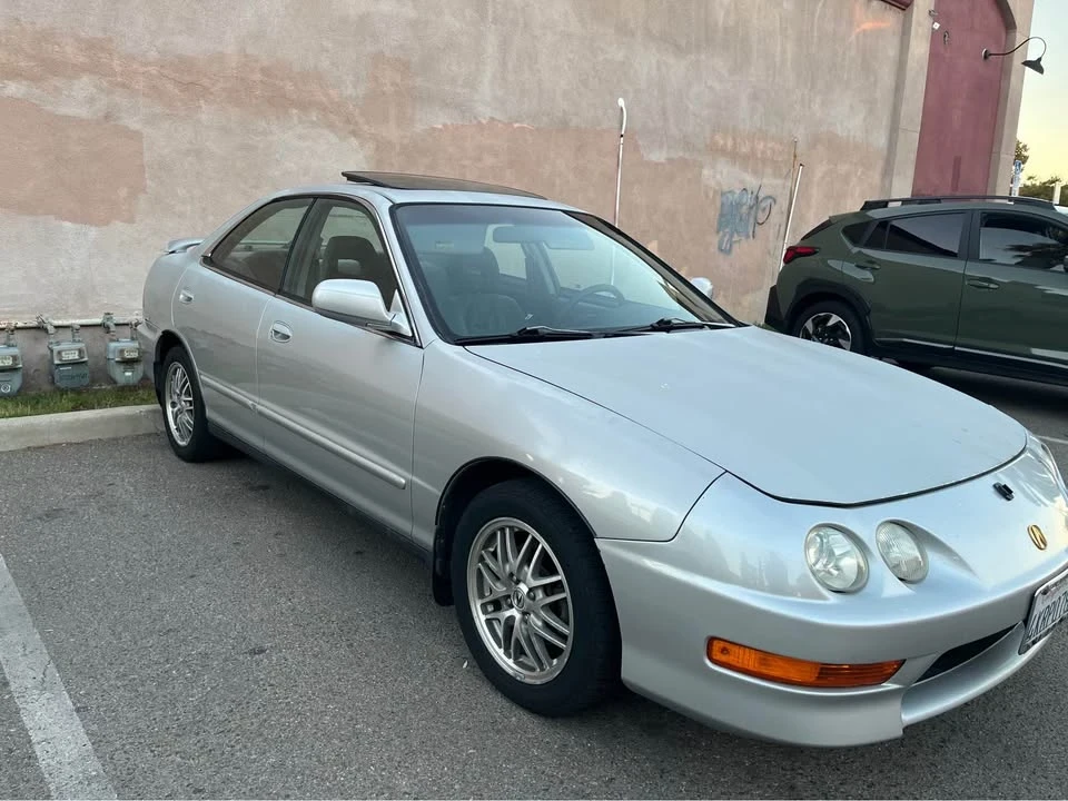 2000 Acura Integra 3rd Gen - Image 2 of 10