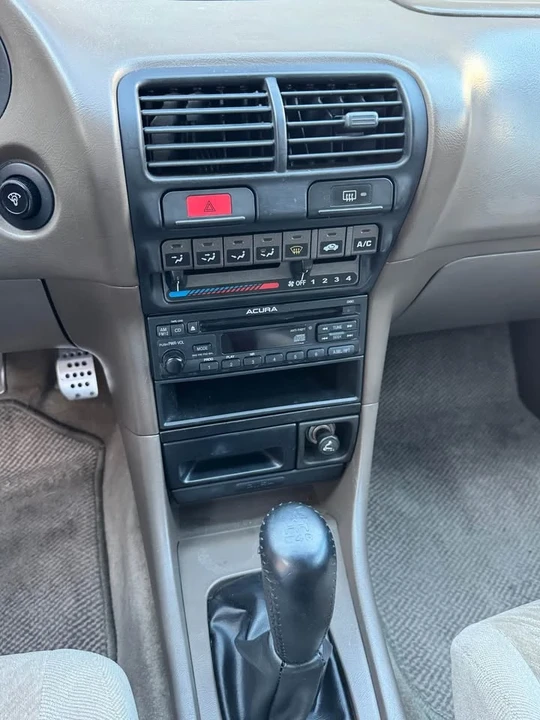 2000 Acura Integra 3rd Gen - Image 12 of 17