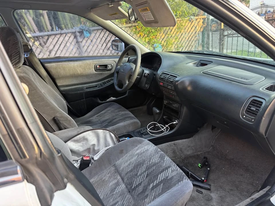 2000 Acura Integra 3rd Gen - Image 3 of 9
