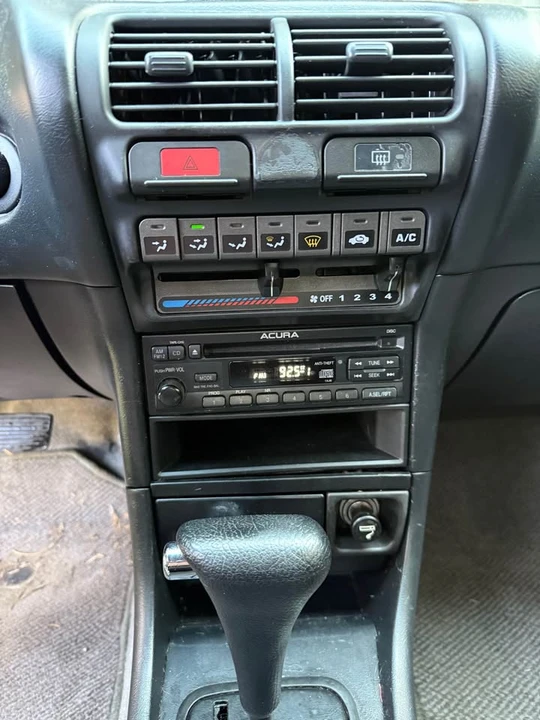 2000 Acura Integra 3rd Gen - Image 6 of 10