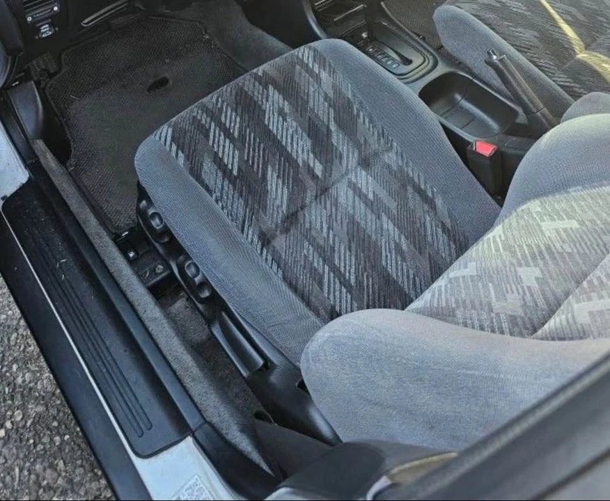 2000 Acura Integra 3rd Gen - Image 4 of 10