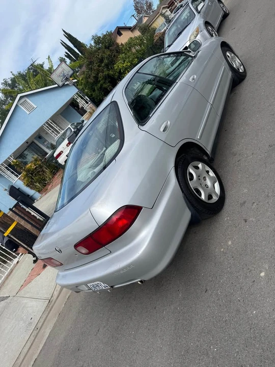 2000 Acura Integra 3rd Gen - Image 2 of 20