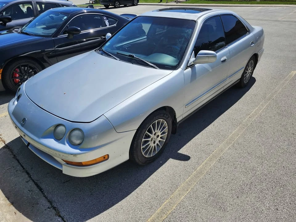 2000 Acura Integra 3rd Gen - Image 2 of 7