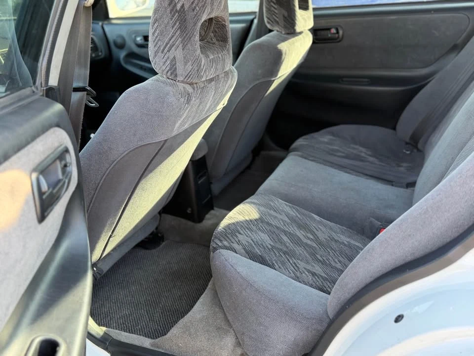 2000 Acura Integra 3rd Gen - Image 10 of 17