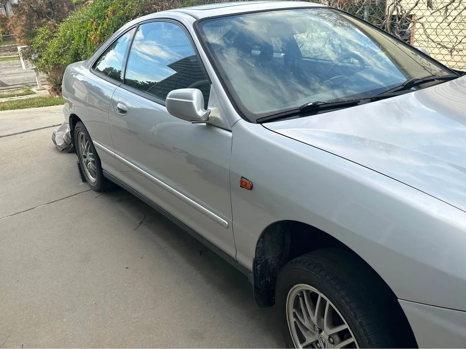 2000 Acura Integra 3rd Gen - Image 2 of 4