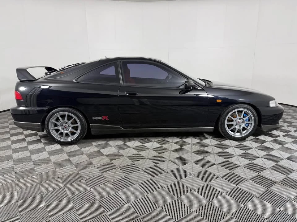 2000 Acura Integra Type R 3rd Gen - Image 3 of 18
