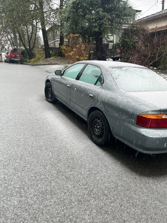 2000 Acura TL 2nd Gen - Image 5 of 6