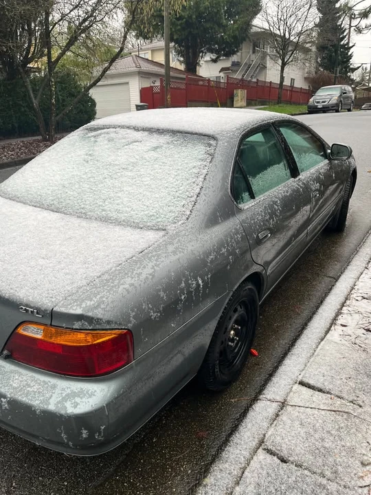 2000 Acura TL 2nd Gen - Image 6 of 6