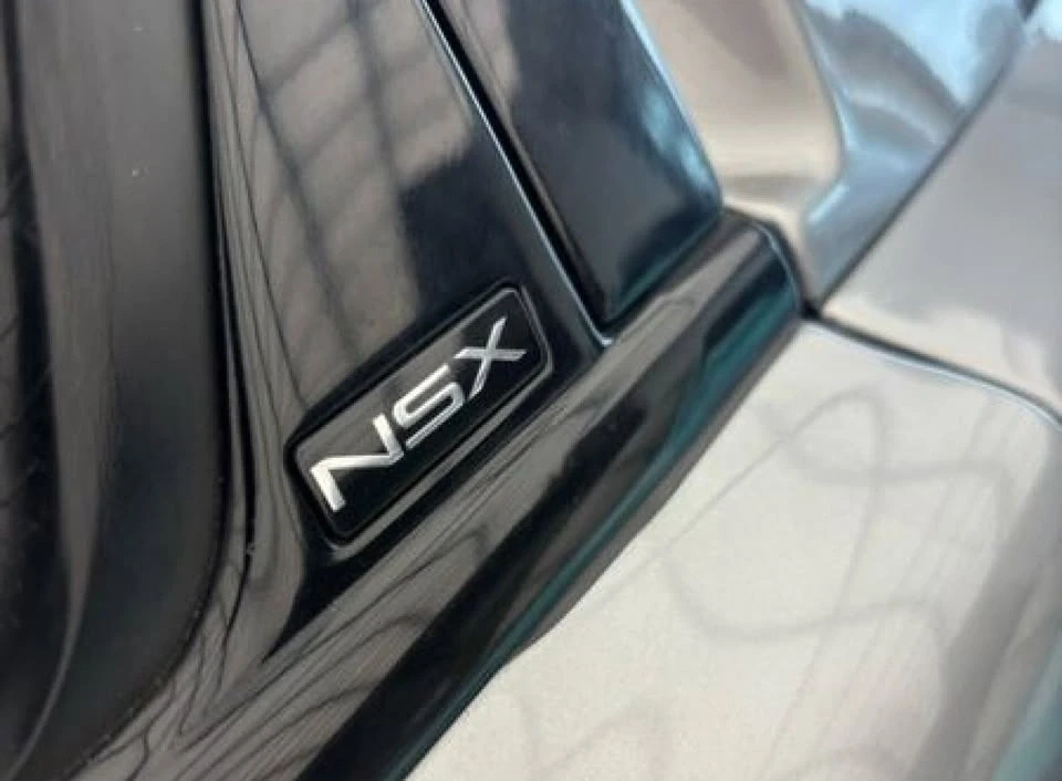 2000 Acura NA1 NSX - Image 15 of 15