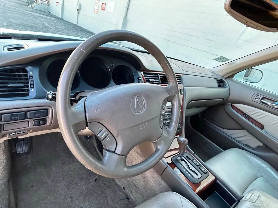 2000 Acura RL 1st Gen - Image 15 of 15
