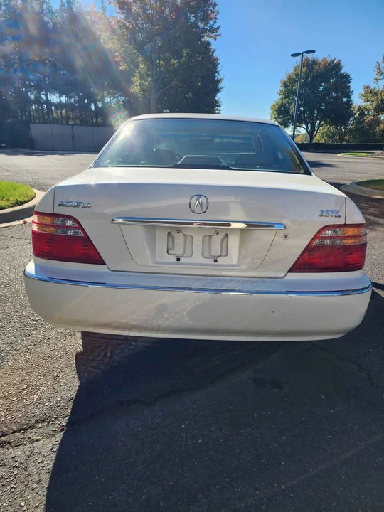 2000 Acura RL 1st Gen - Image 4 of 19