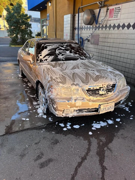 2000 Acura RL 1st Gen - Image 4 of 10