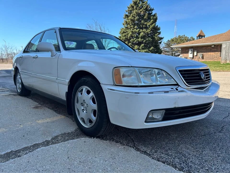 2000 Acura RL 1st Gen - Image 2 of 20