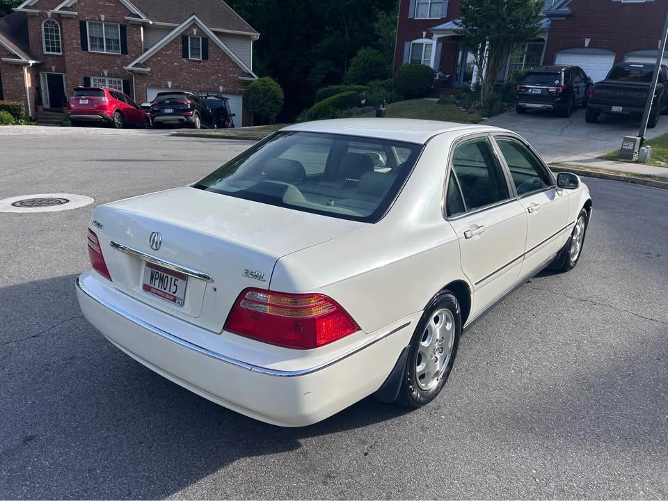 2000 Acura RL 1st Gen - Image 4 of 9